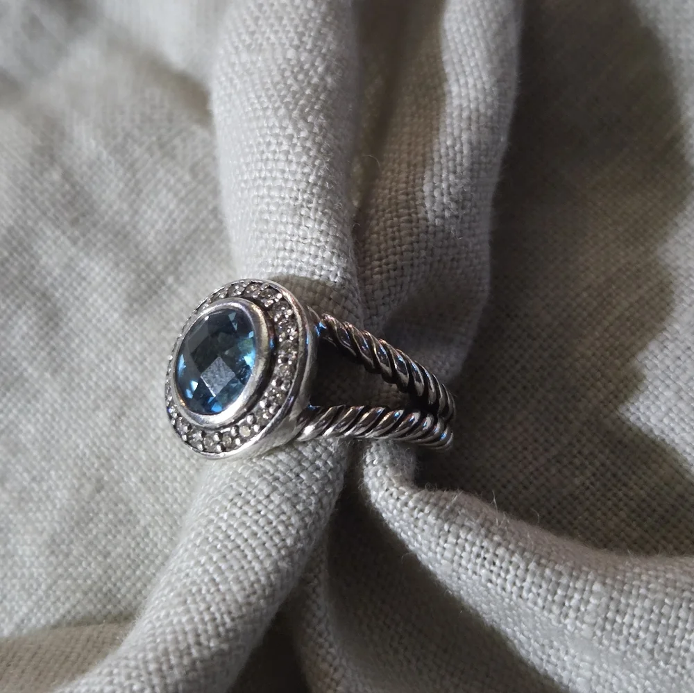 David Yurman Petite Cerise Ring in Blue Topaz & Diamonds, SS, Size 4.5 - Picture 11 of 15